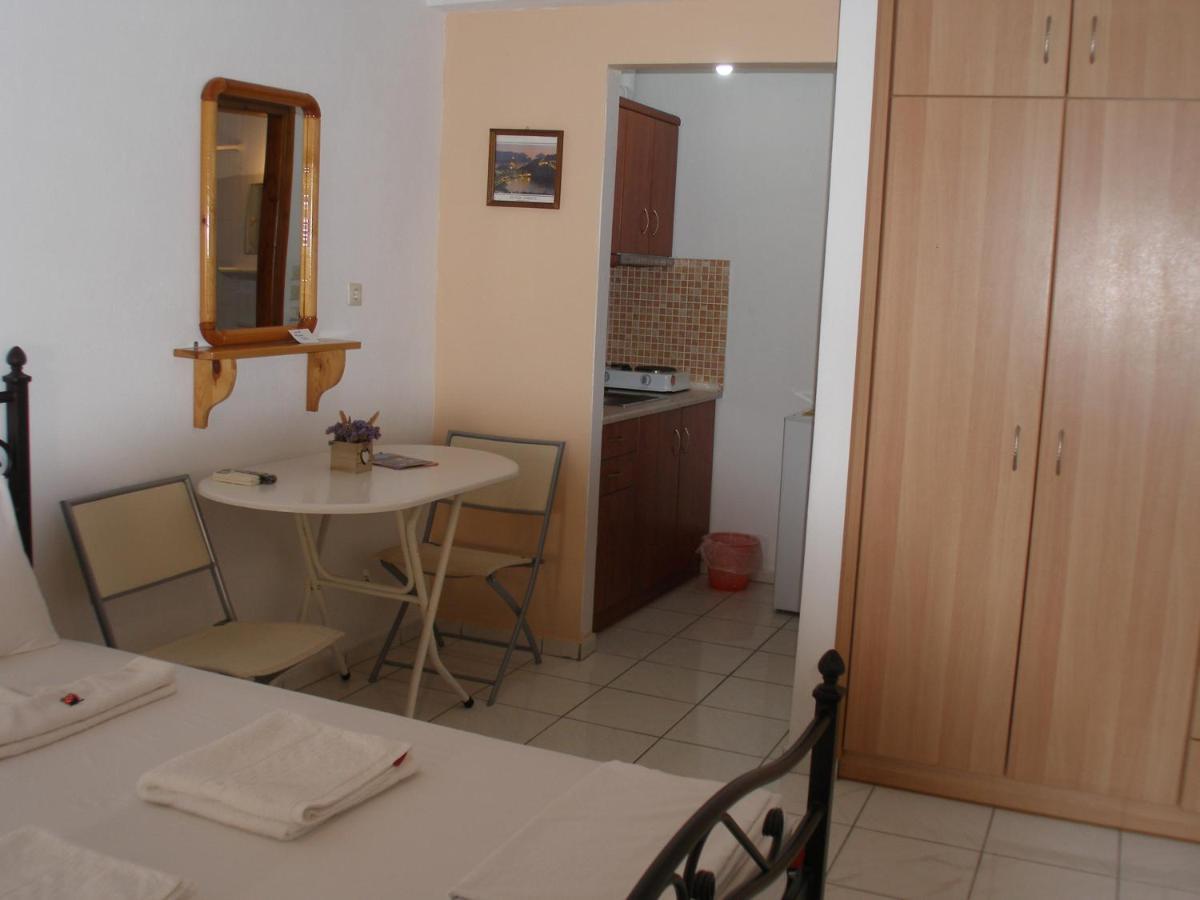 Efi Apartments Mírina Kültér fotó